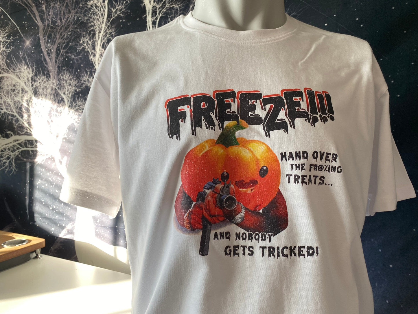 Pumpkin with gun Halloween T-shirt - Shop of the Tops